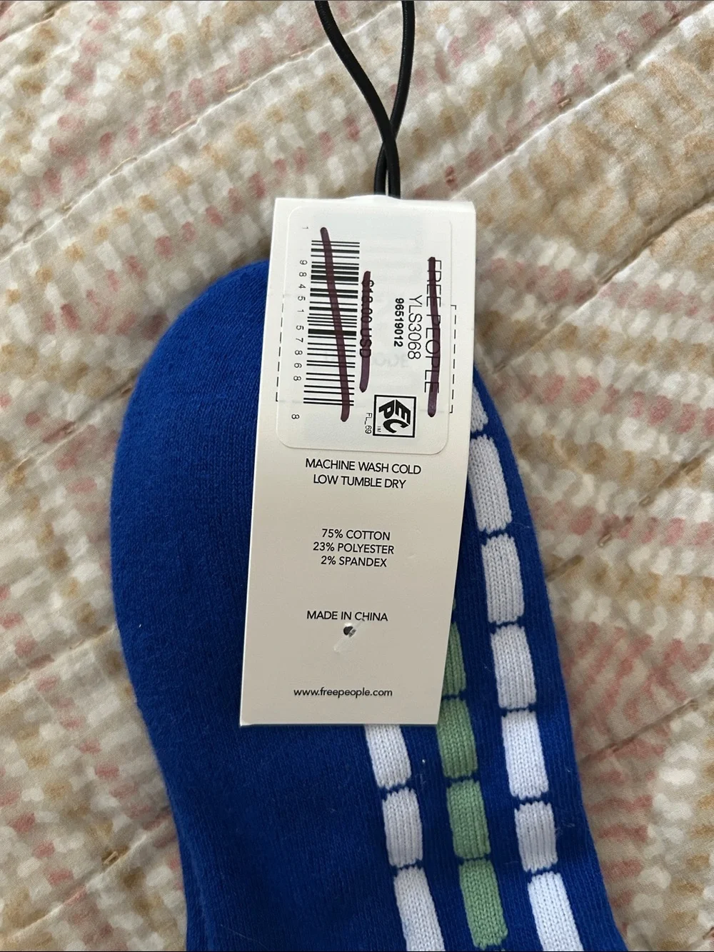 Women’s Blue Performance Crew Socks - Packable Comfort